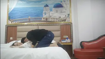 【小马寻欢】外围女神场，甜美小姐姐初下水，抠粉穴就差点儿高潮，花式啪啪插逼