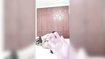 极品身材苗条纤细，骚气美女主播大秀，大哥多姿势暴力输出~连续打庄，干得小妖精嗷嗷叫！！