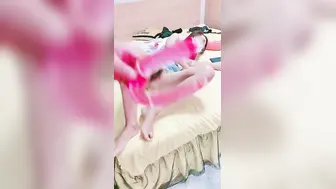 两男两女激情4P大战【上篇】女仆装双头龙！菊花小穴双洞齐插，扶着肥臀后入，一人一个骑乘位爆操