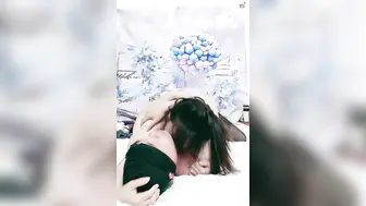 中年夫妻直播秀【上】诠释展示夫妻性生活，黑丝大白屁股，玩69镜头大黑屌前日嘴，战后洗澡