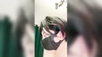长发白虎妖艳女友露脸和帅气哥哥露脸做爱啪啪，黑丝足交征服小哥哥