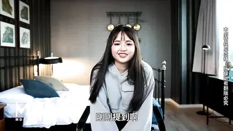 【麻豆传媒】滐咪【素人访谈女大生】女大学生初次拍摄，高清720P原版首发【RR-001】