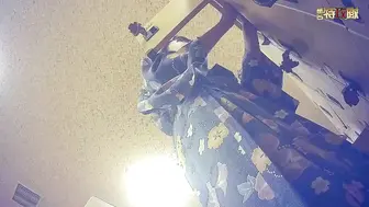 温泉洗浴中心女宾【换衣室洗浴间-1】内部真实偸拍，好多年轻嫩妹，各式各样大奶，翘臀性感的毛毛不知不觉，J8都看硬了