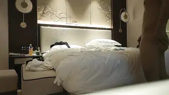 大圈高端，166CM网红女神，43KG苗条身材，性感包臀裙，仙丹加持激情爆操