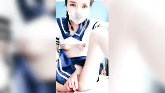 近期下海身材最棒的女神【裸舞自慰-上篇】175CM高挑的身材，顶级大长腿，连体黑丝美腿，就是奶子有点小，大大的眼睛，极品翘臀，让人秒硬