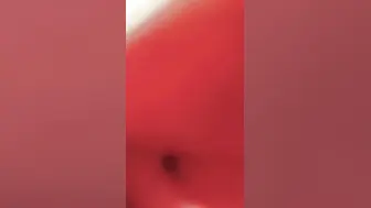 【美女落九川】超高颜值学生妹【大学宿舍-上篇】活力美少女，说话嗲嗲很会玩诱惑，掏出美乳揉捏，翘起美腿拨开内裤，手指扣穴水声