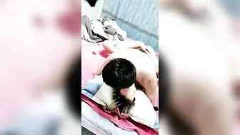 【国产小妹】新到00后极品小萝莉【上篇】这粉嘟嘟的双峰满分，无套啪啪，口爆，精液流出，刺激