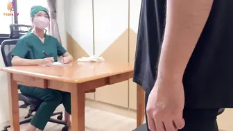 【医院捐精上】 大奶医生手淫取精