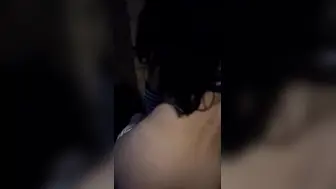 【推特泄密_勾搭极品白虎女神野战】酒吧蹦迪后野战喷水，逼好干净