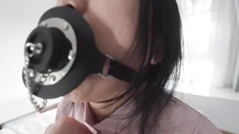 悠米】《小护士3》不听话的小护士该怎么惩罚呢，内置股绳绑好+链接绳子扯到高处借力+剧烈摩擦强制痛苦糕潮+K9打PP到一条条肿起来+口水塞猛流口水+手持棒强糕
