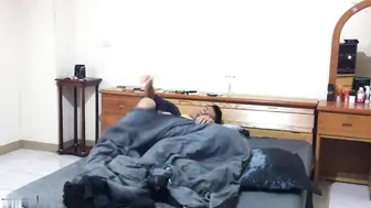 台湾情侣泄密，极品清纯女孩