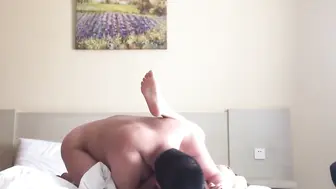 酒店偷情风骚的人妻偷情69吃鸡上位骑乘无套输出