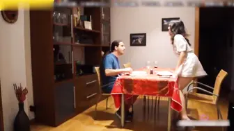 白嫩模特赴约高富帅家中做客被玩弄