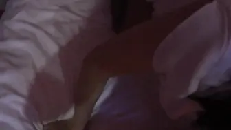 百度云泄露上海绿帽Cuckold男人和朋友一起操女友
