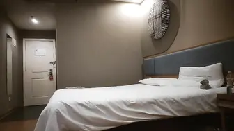 短发气质漂亮小少妇穿我准备的肉色丝袜真丝滑