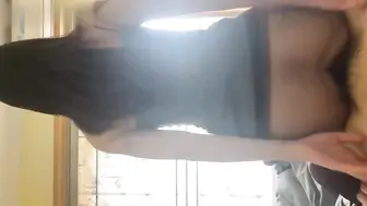 中出黑丝御姐 无套爆操隔壁邻居后内射 乳摇臀摆极尽诱惑，精液顺着湿润白虎流淌