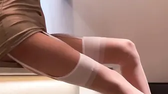 人前高冷，反差极品长腿嫩模，耐操至极！