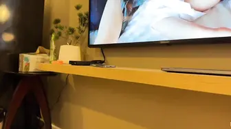 女大学妹送外卖一天挣5000，原来送的外卖是自己下面的鲍鱼，马上加微信下次还点她的“外卖 -CherryCat