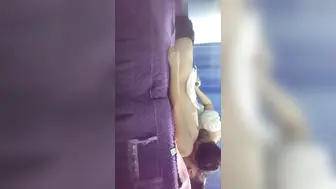 杰哥吮吸骚妇粉嫩乳头91爸爸们觉得如何？