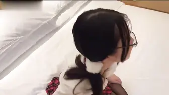 极品清纯嫩妹JK制服黑丝暴力狂操内射