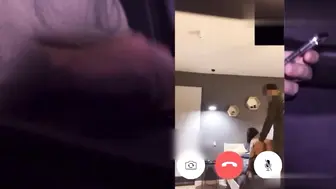 绿帽老公视频电话看着老婆被操