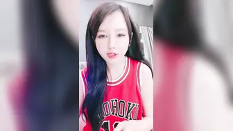 篮球少女发浪日常 1 美乳主播 宝宝
