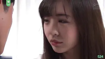 π524 恶人家庭共操家教小萝莉