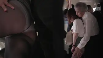 MIDA-517 [中文字幕]认真女教师被神手淫弄成异常性欲者，被早泄体质化，脱离教职轨道的痴女铁路 水卜樱